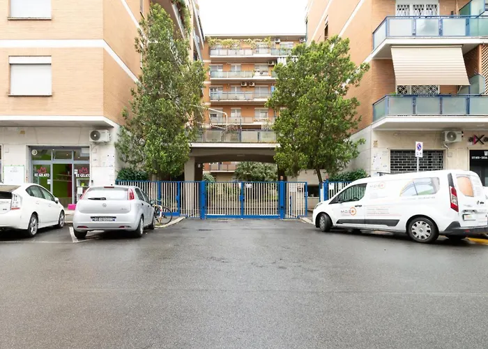Aureum 15 Minutes From The Vatican!